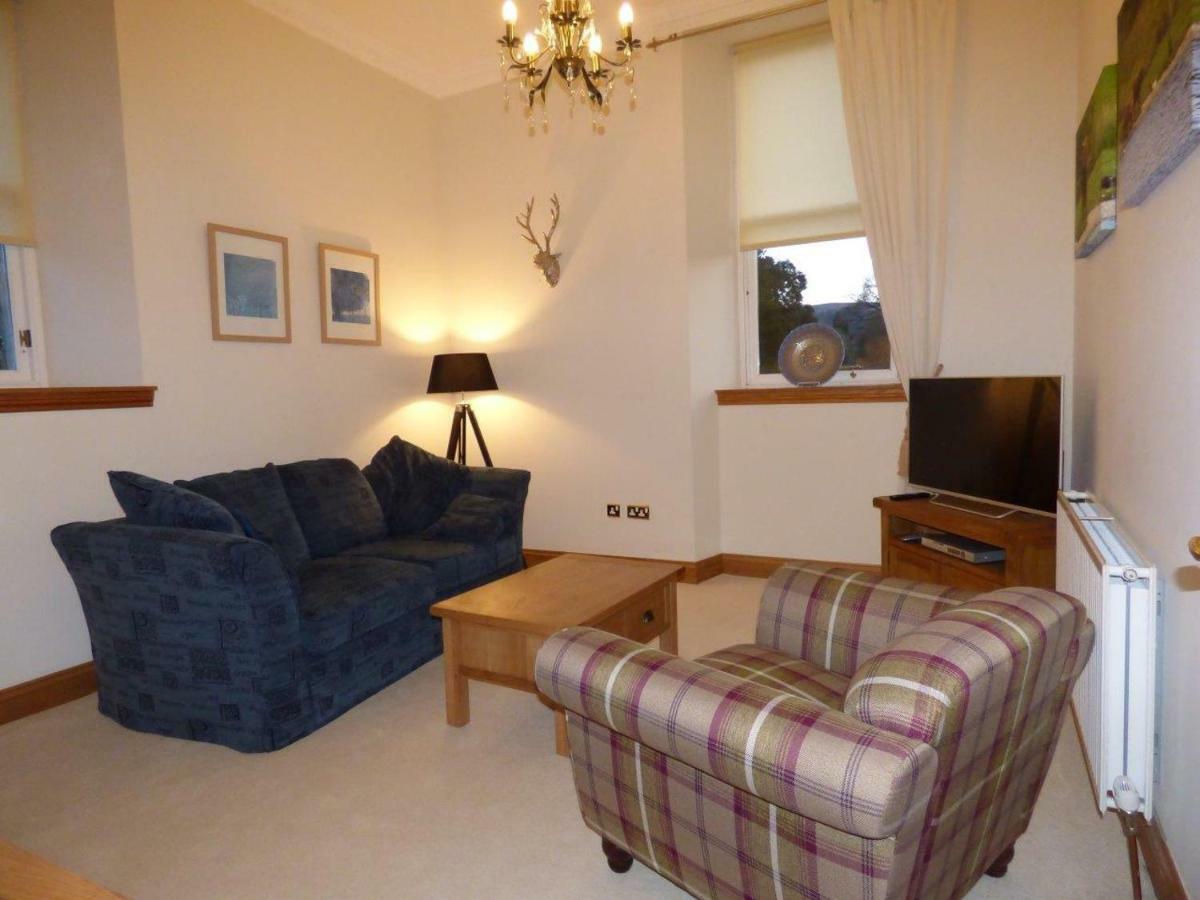 The Pipers No 7 Lomond Castle Apartment Balloch Exterior photo